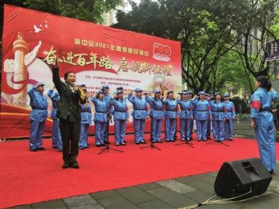 海王星看起来为什么呈现出蓝色呢？