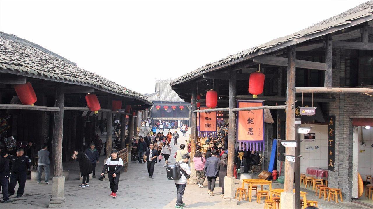 迷宫塔
